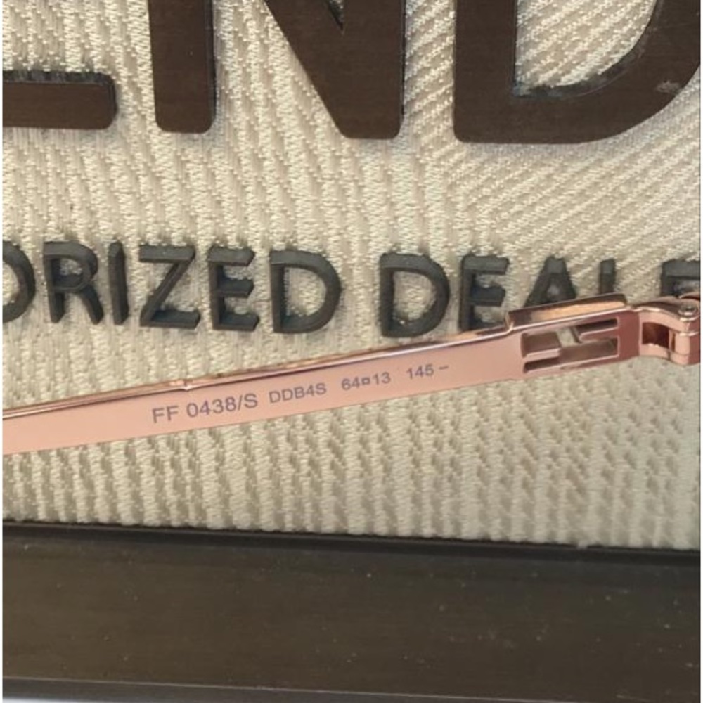 Fendi 64mm Cat Eye Sunglasses FF0438/S ROSE GOLD - Picture 12 of 12